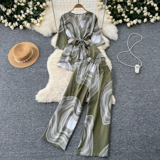 Green Graphic Printed Co-Ord Set With Belt