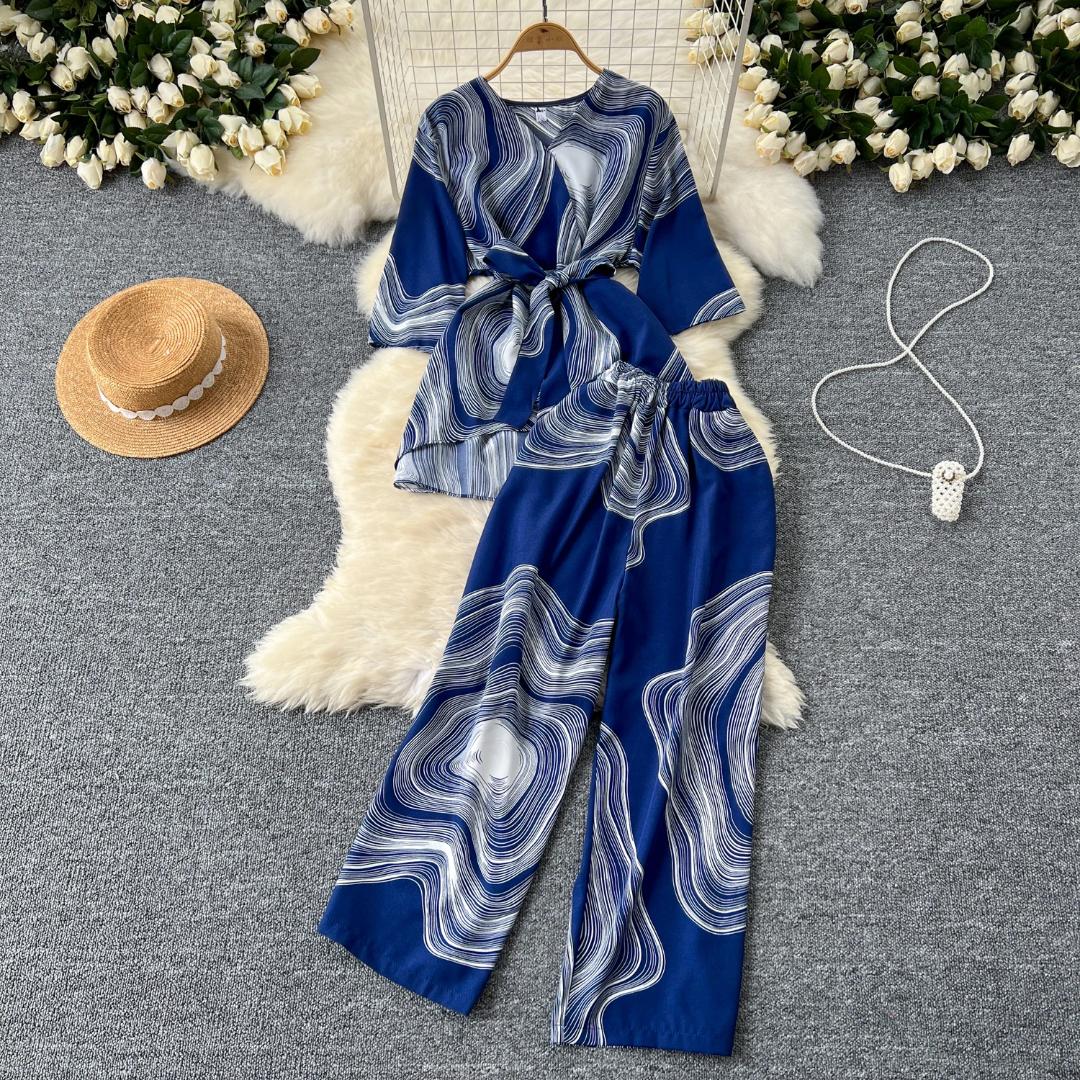 Blue Graphic Printed Co-Ord Set With Belt