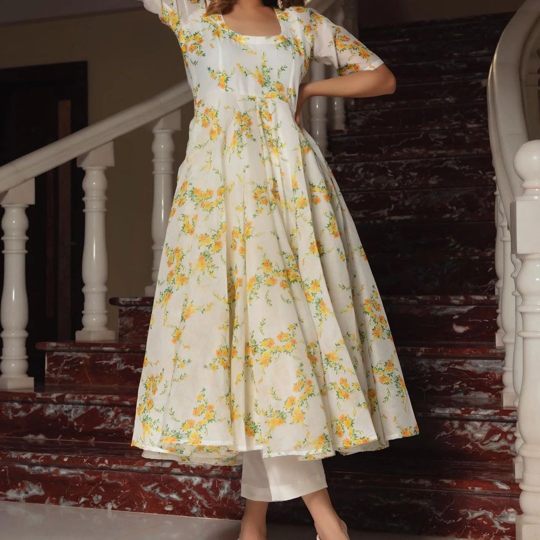 Buy Aarika Girls Yellow Color Cotton Floral Kurti Online at Best Prices in  India - JioMart.